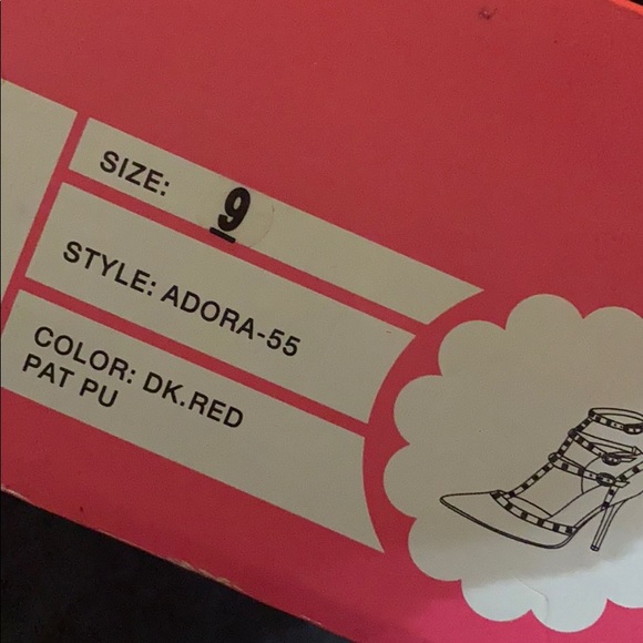 Charlotte Russe Shoes - Picture 4 of 4